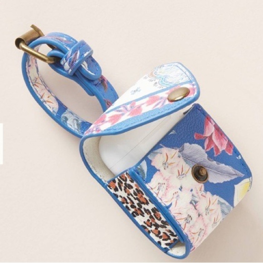 Kachel Rosina Airpod Case